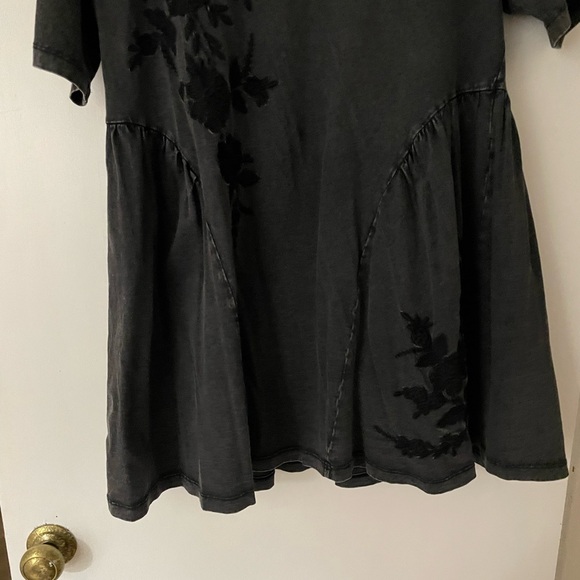 Tshirt Mini Dress - Picture 5 of 8